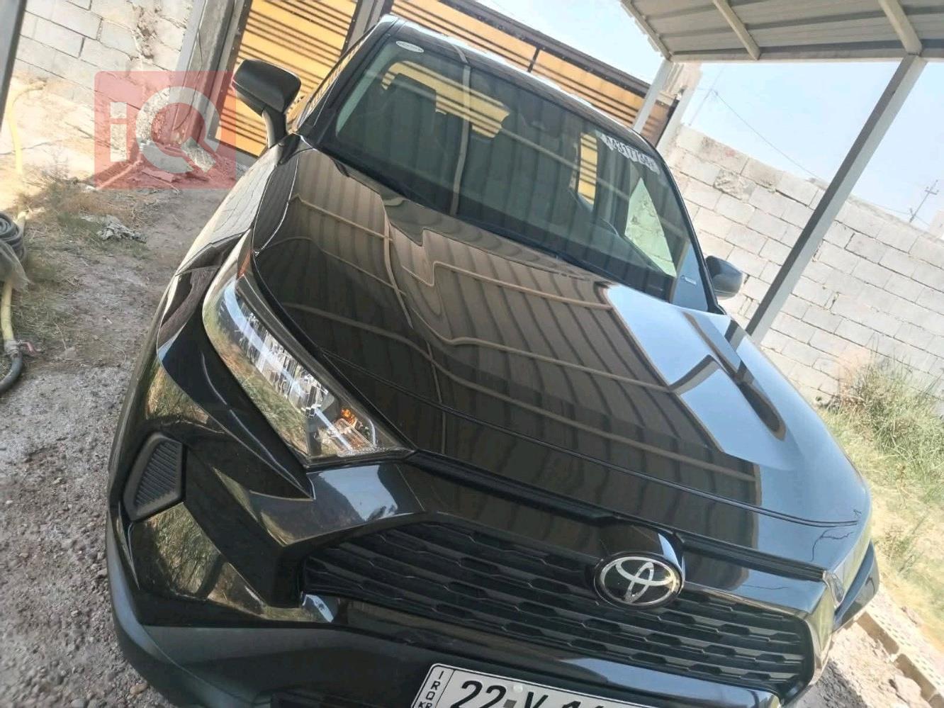 تويوتا راف 4